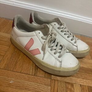 Veja Women's White and Pink Casual Sneakers